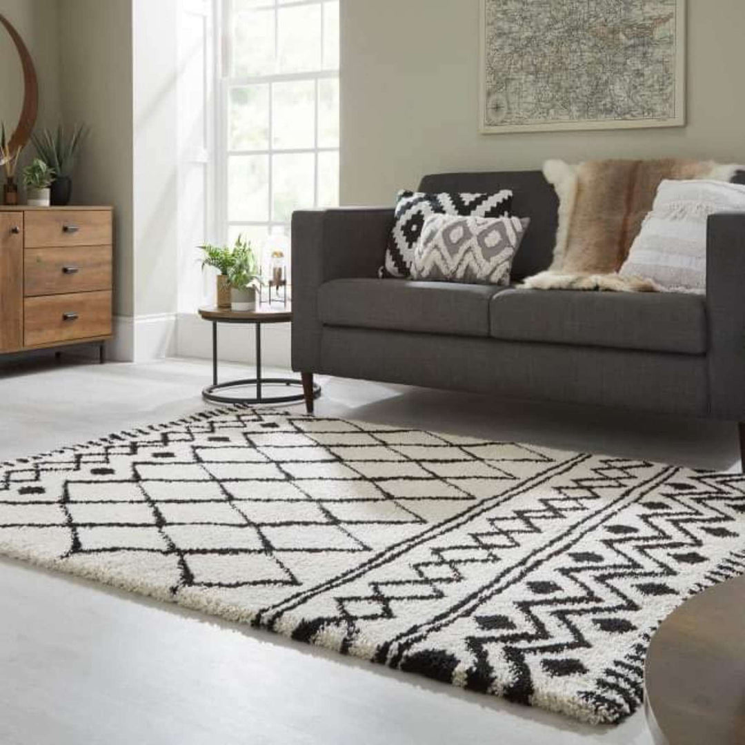 Handmade Modern White shade Carpet