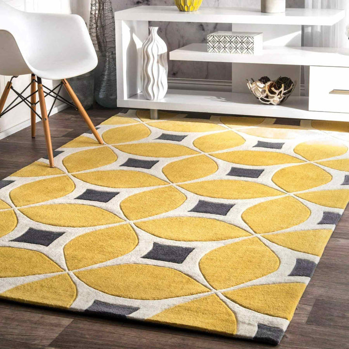 Handmade Modern Yellow Woolen Carpet