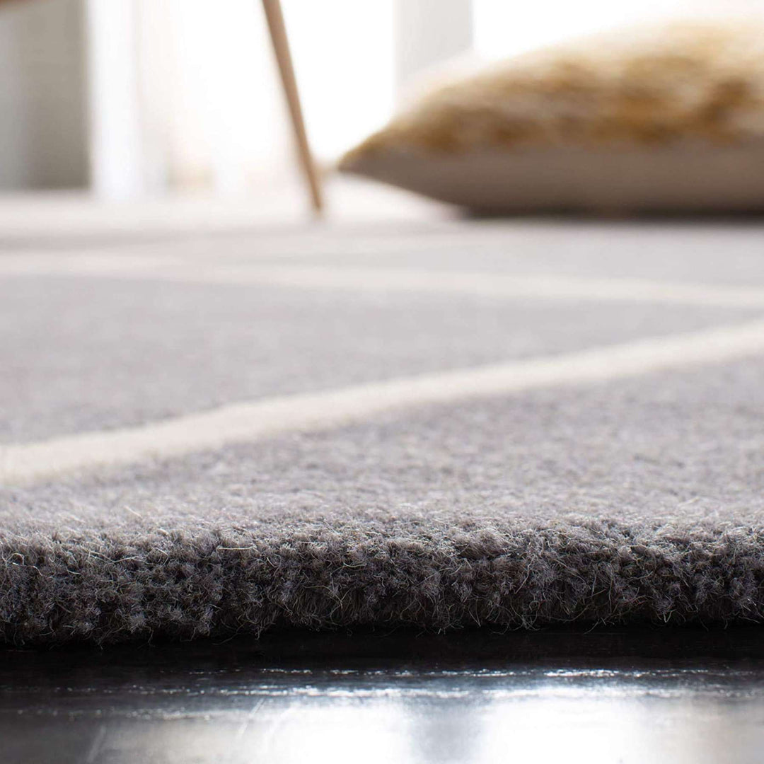 Handmade Woolen Modern Grey Carpet